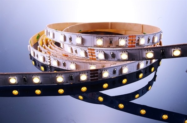 Flexibler LED Stripe, 5050, SMD, Warmweiß, 24V DC, 43,20 W